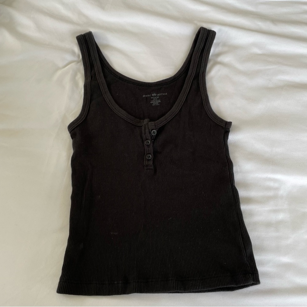 NWOT brandy Melville dalis tank